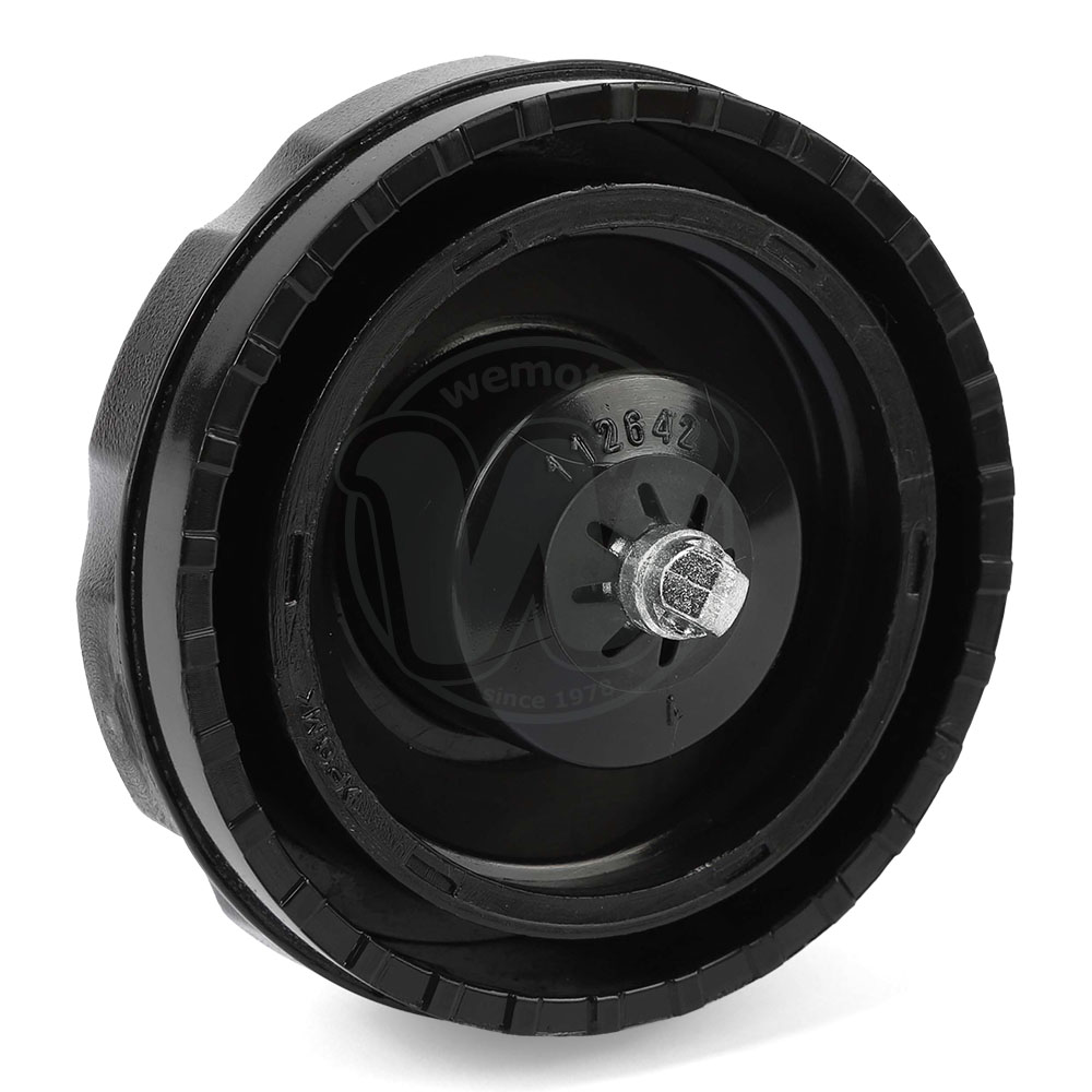 0QE8048_ae4900 two.jpg